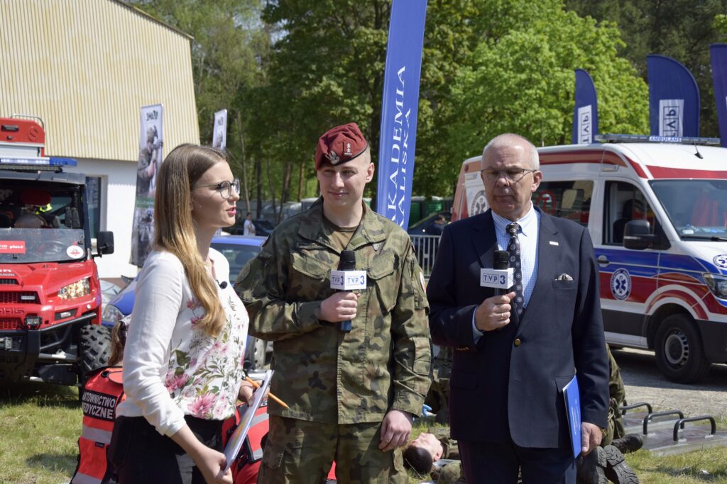 Wielki Piknik Służb w Kobylej Górze 19